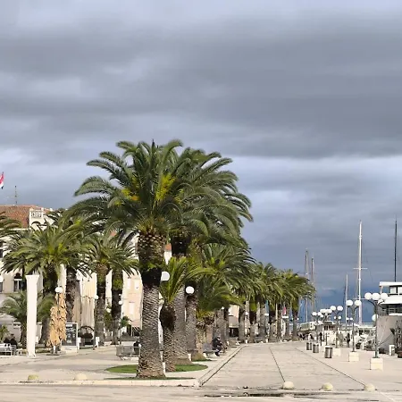 Leon Apartment Trogir